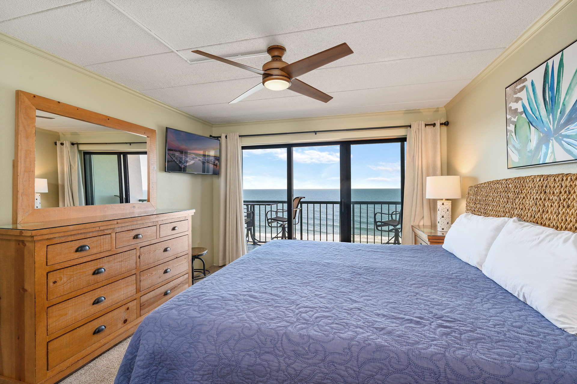 Start your morning with stunning views of the Ocean!