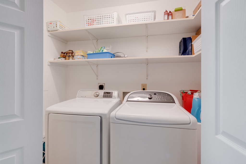 Full Size Washer and Dryer for your convenience!