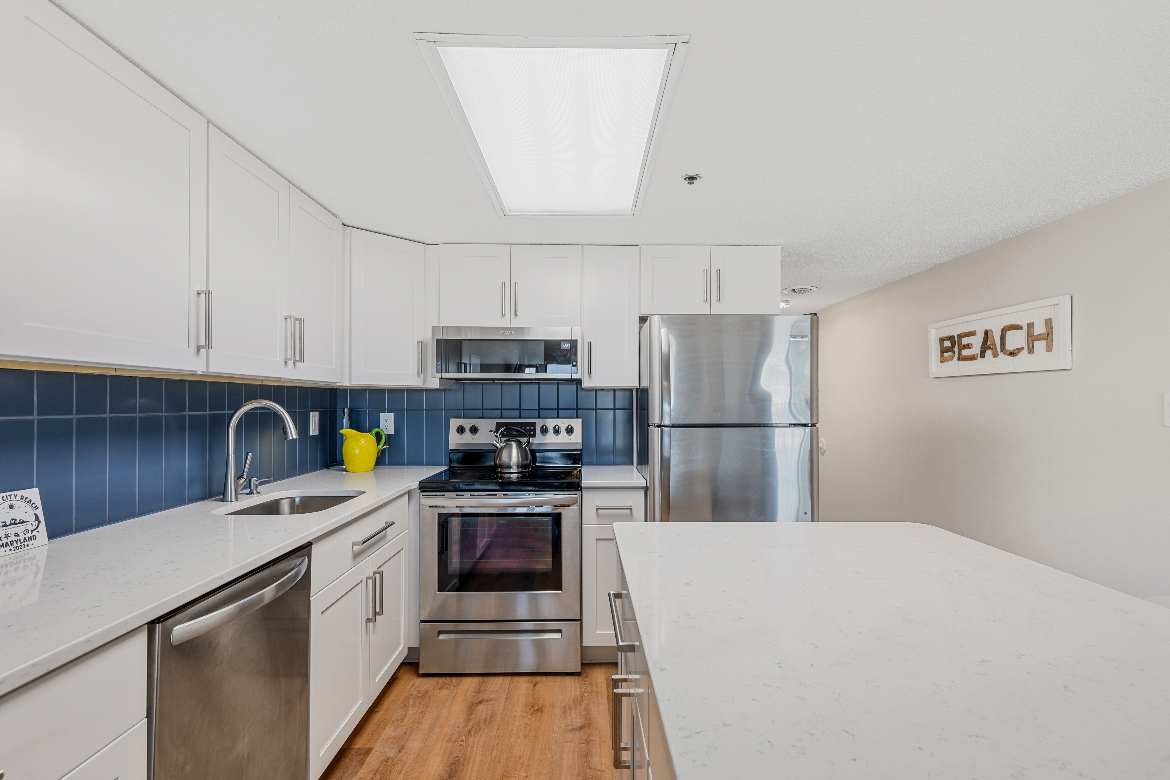 New Stainless Steel Appliances and all the Luxuries of Home, right at your fingertips!