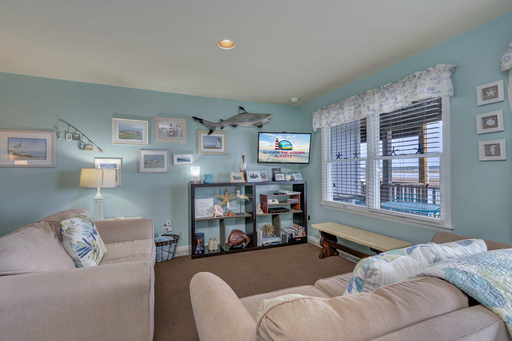 The Views are gorgeous - even right from the sofa!