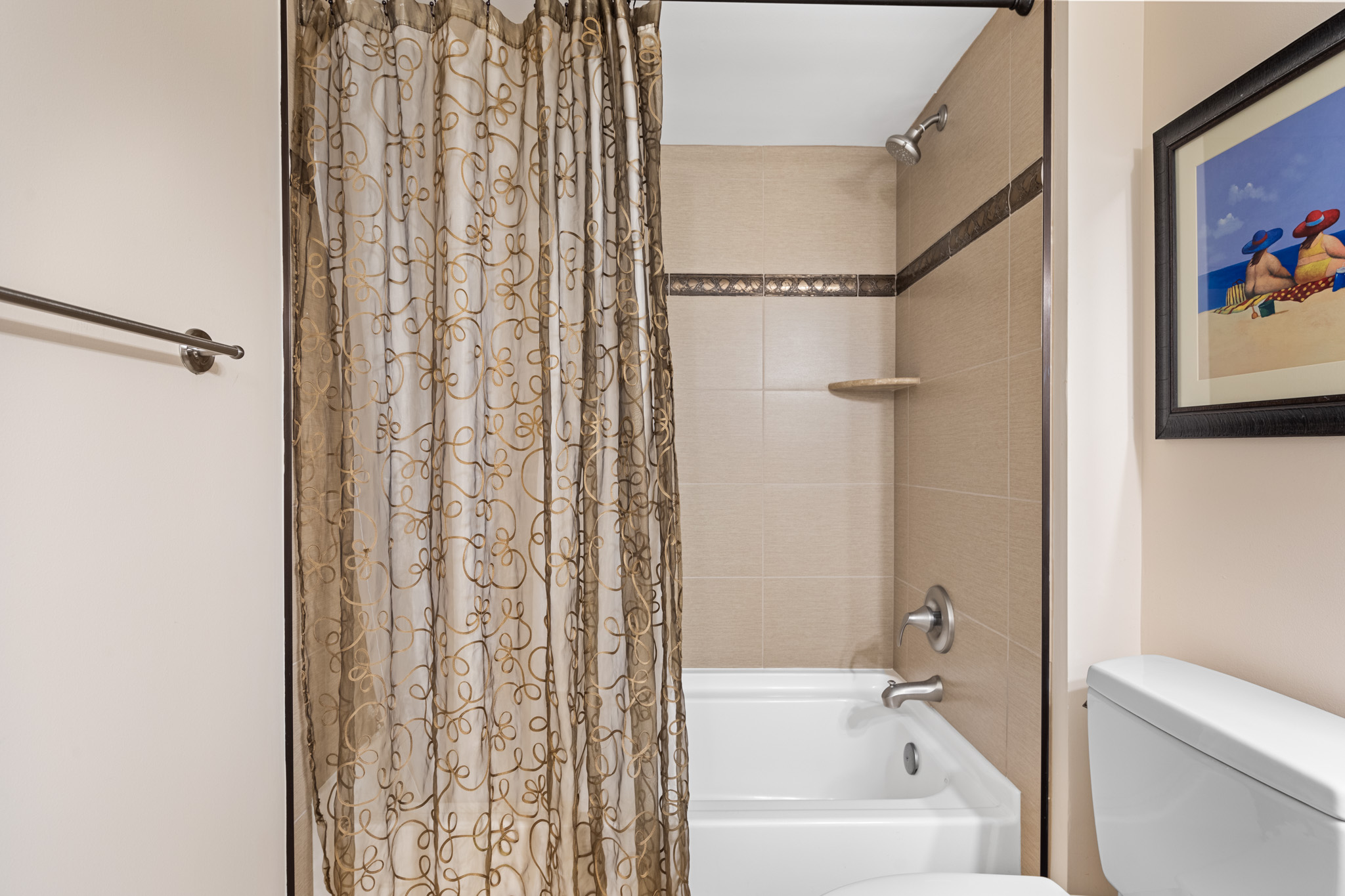 This Full Bath features a Shower/Tub Combo.