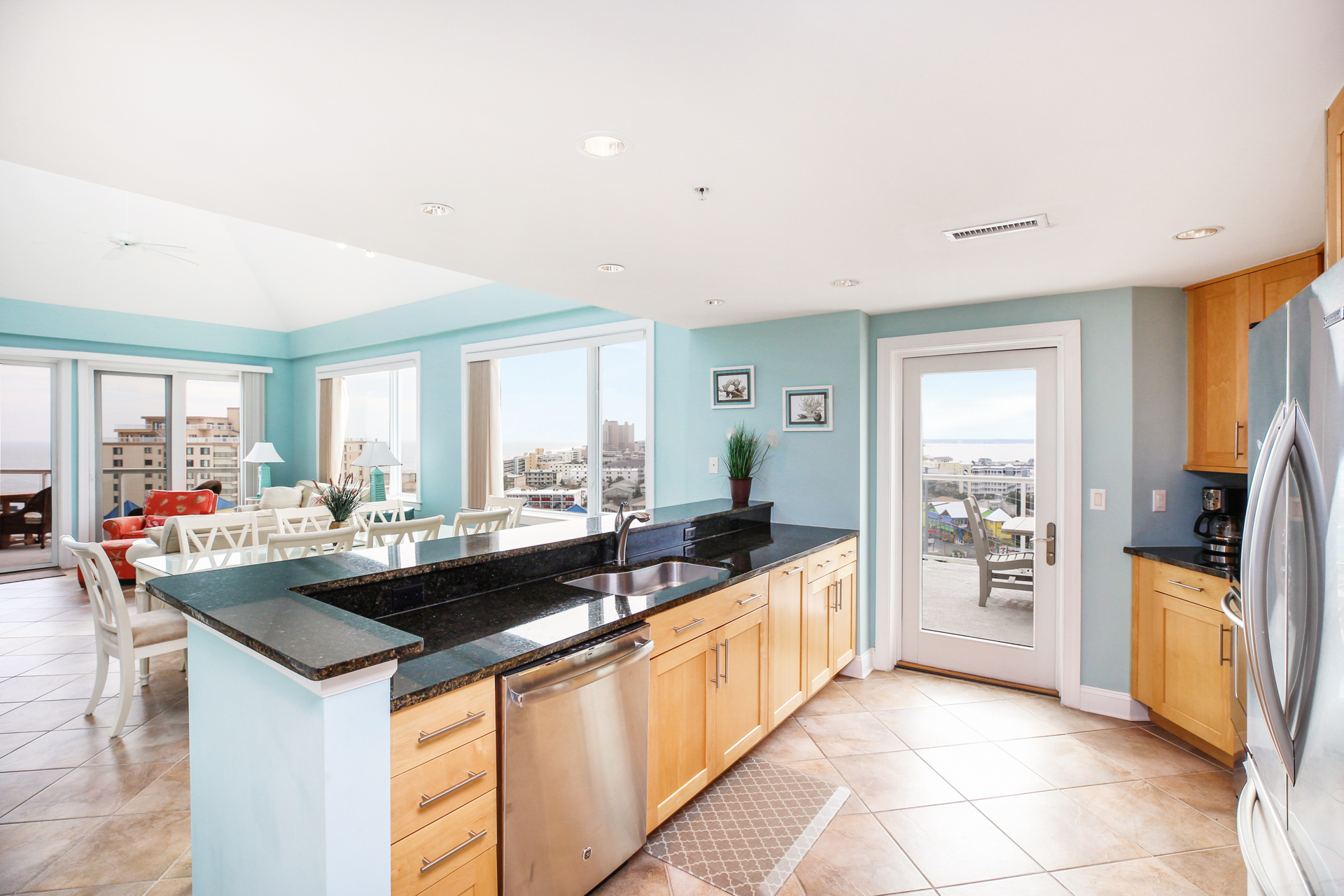 The Chef in your Family will love the well-stocked Gourmet Kitchen.