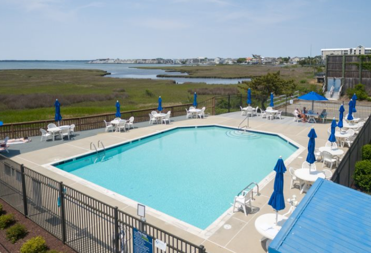 Enjoy the Seasonal Outdoor Community Pool!