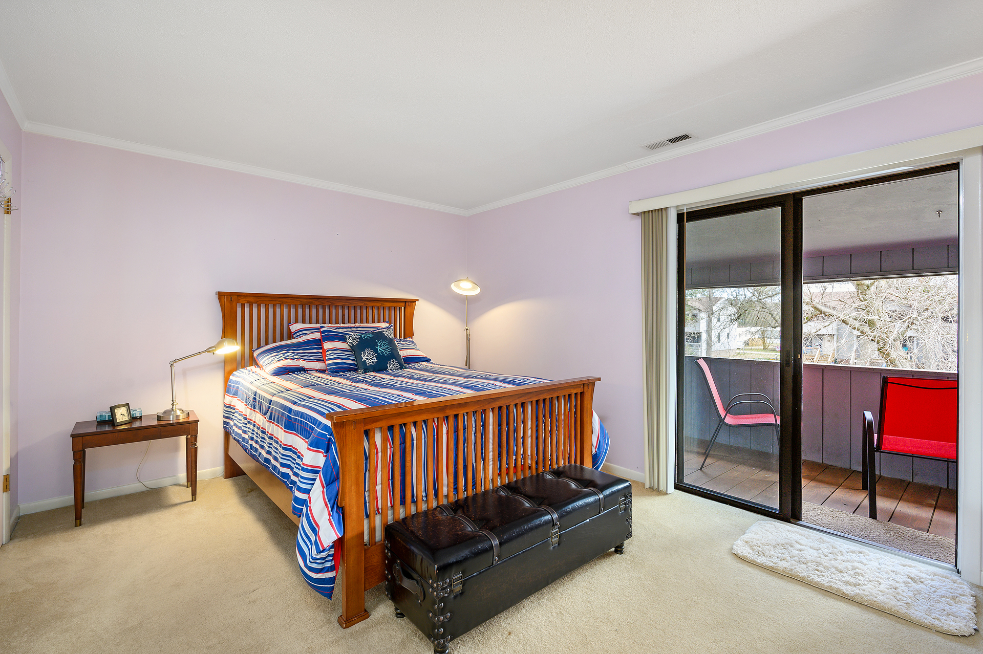 Upstairs, the Master Bedroom has a comfy Queen Bed.