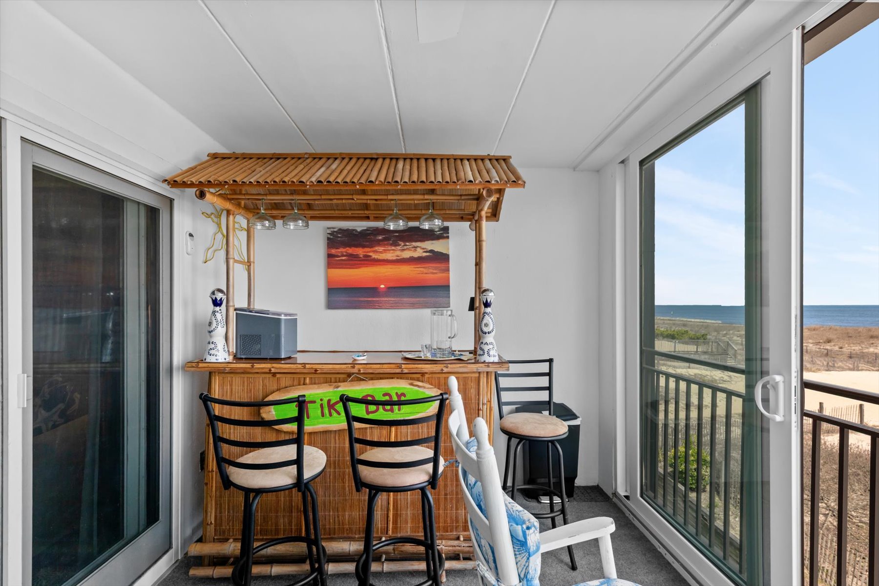 Enjoy your very own private Tiki bar!