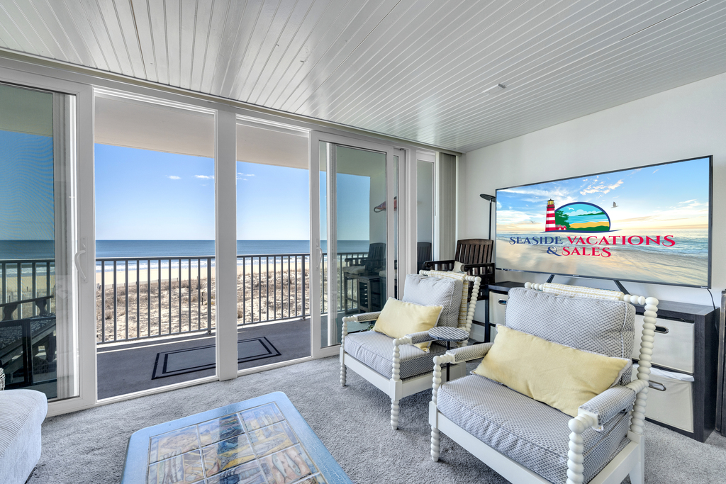 You'll love relaxing with the Flat Screen TV and Free Wi-Fi!