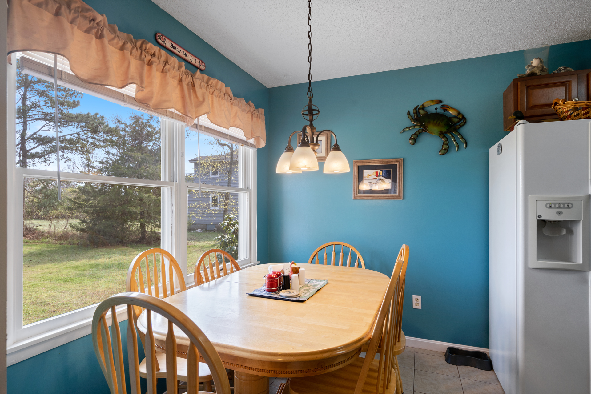 We love the bright and cheerful Coastal Colors.