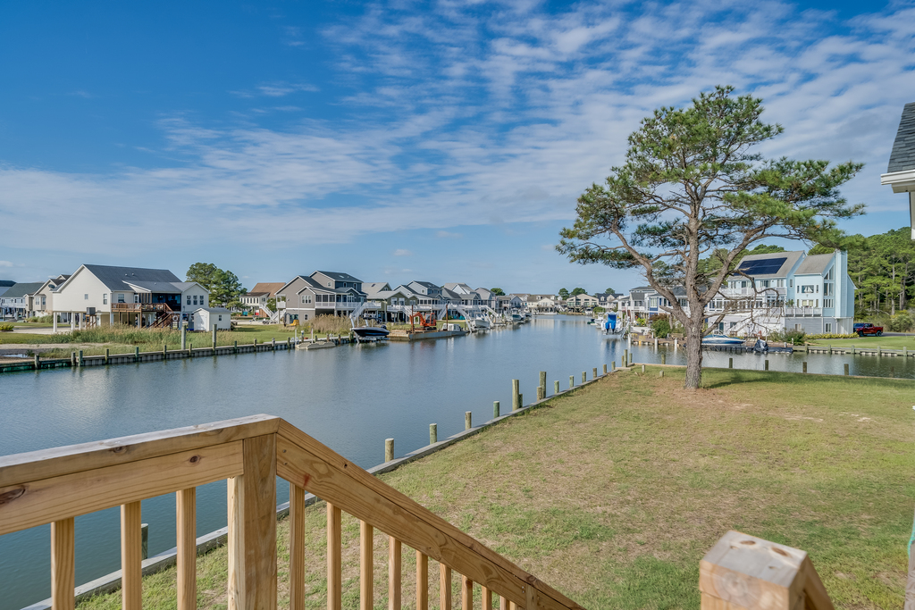 Just imagine waking to THIS View everyday.