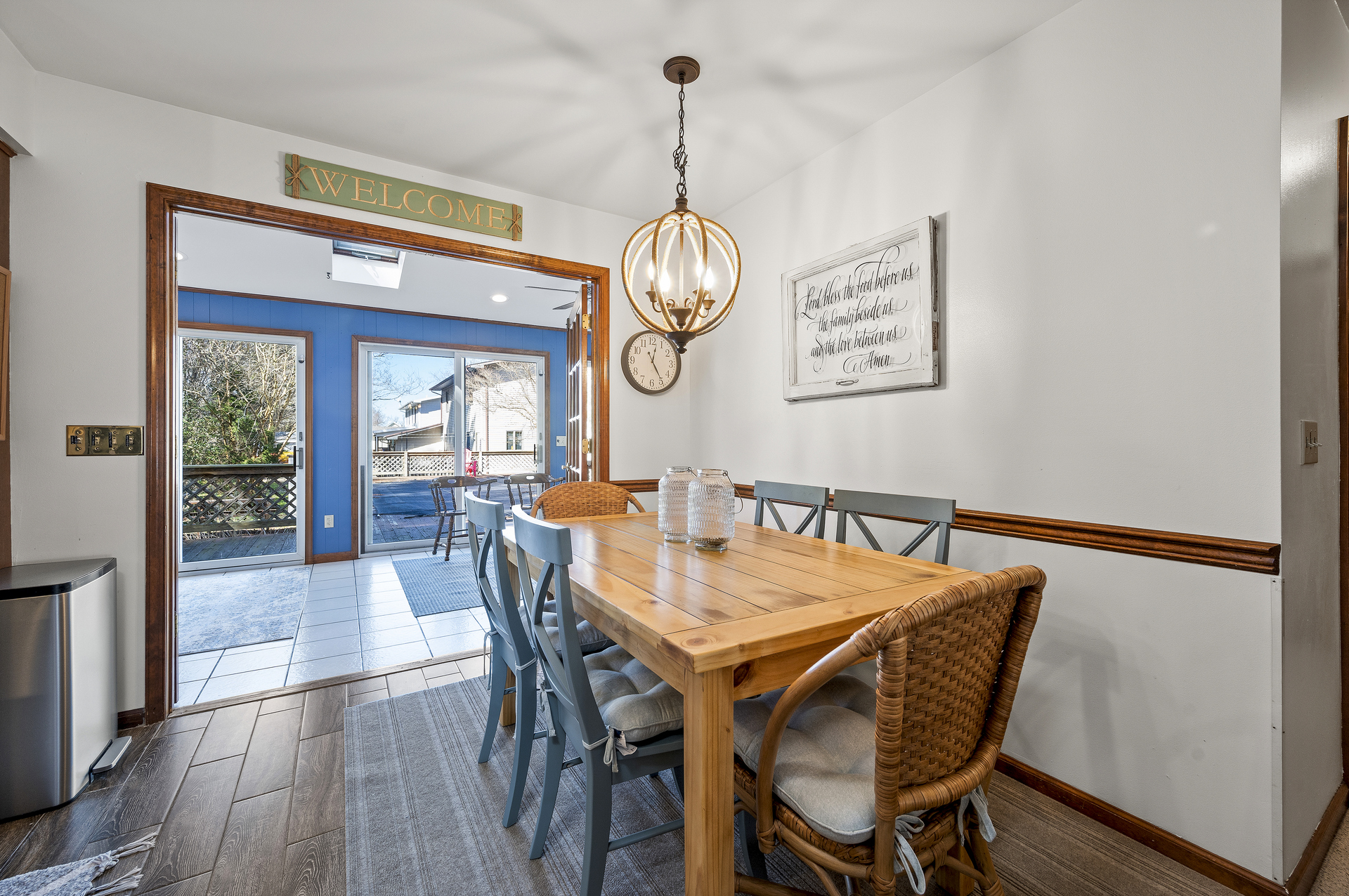 Dining Area leads to fabulous Sunroom lining the back of Whelks on Willow.