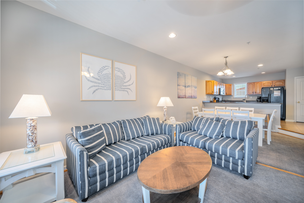 Enjoy the cozy Beach Vibes.