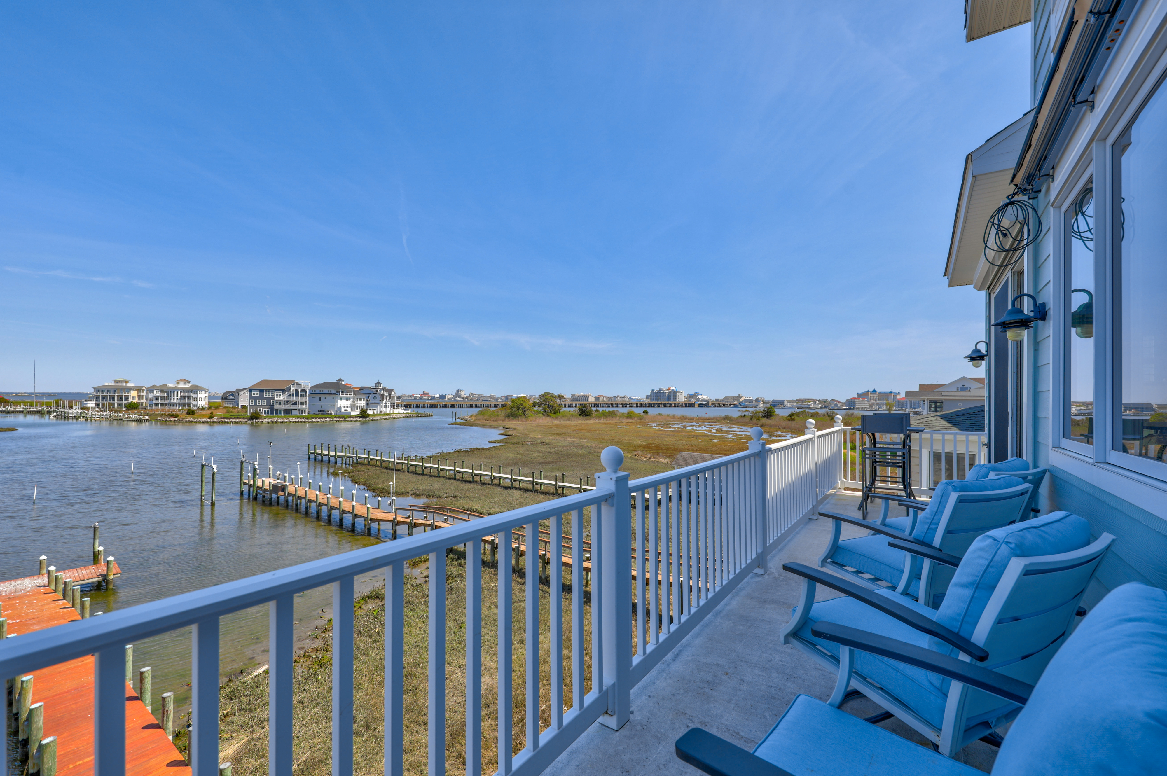 Wander out to the large Bayfront Balcony and relax in the outdoor furniture.