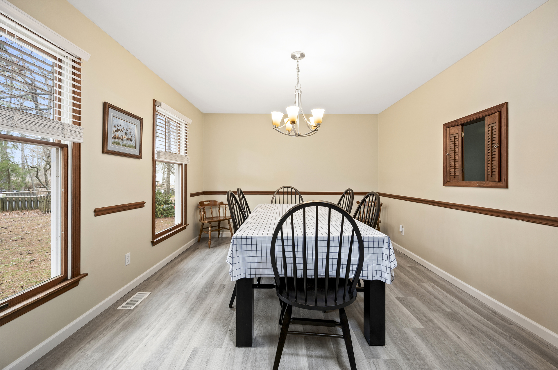 DIne in the comfort of the Central AC.....