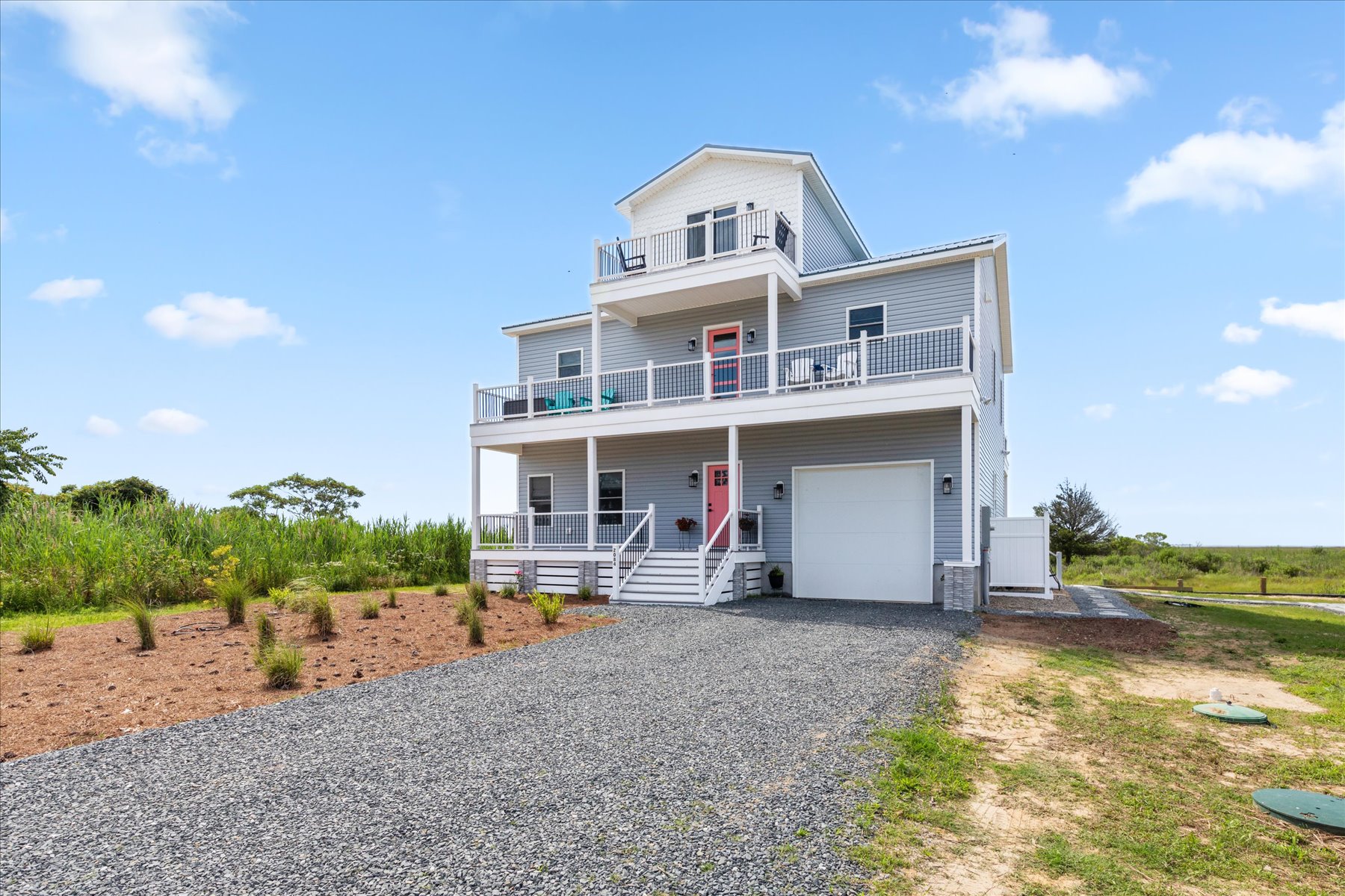Parking for at least 5 cars and your boat trailer - no water access at property, but the ramp is around the corner.