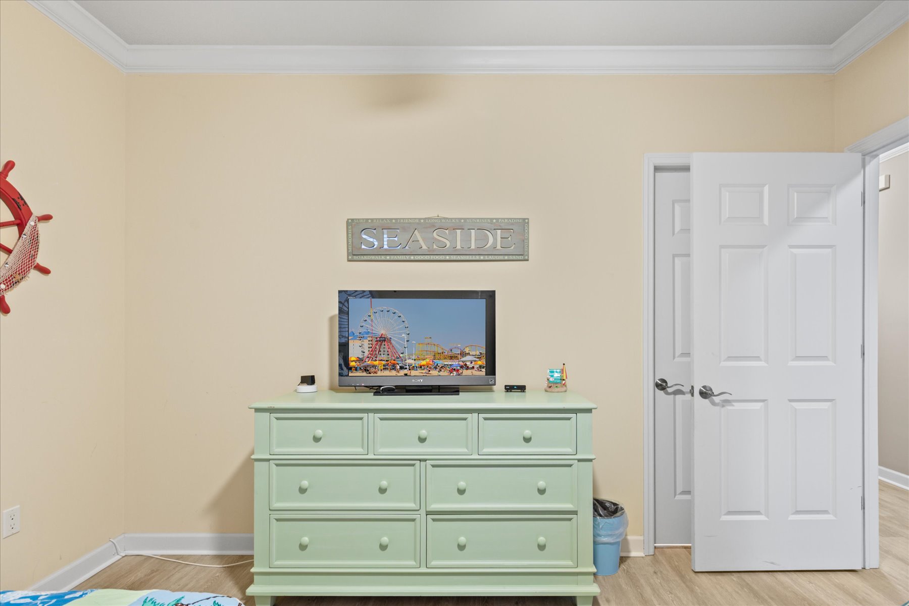 13-200 Wicomico St 203-5