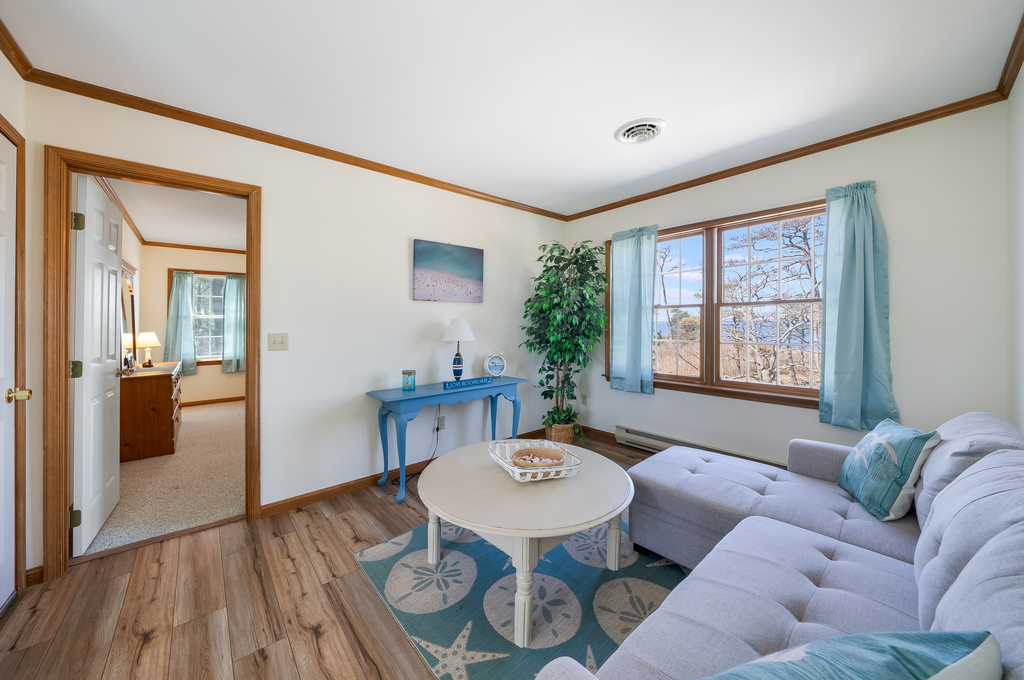 Vineyard Cove is so beautifully laid out.