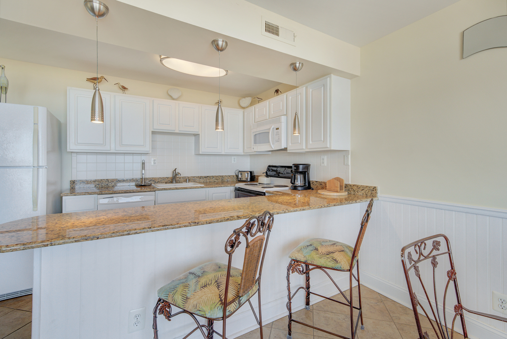 The Breakfast Bar is a great place to grab a quick bite before hitting the Beach or the pool!