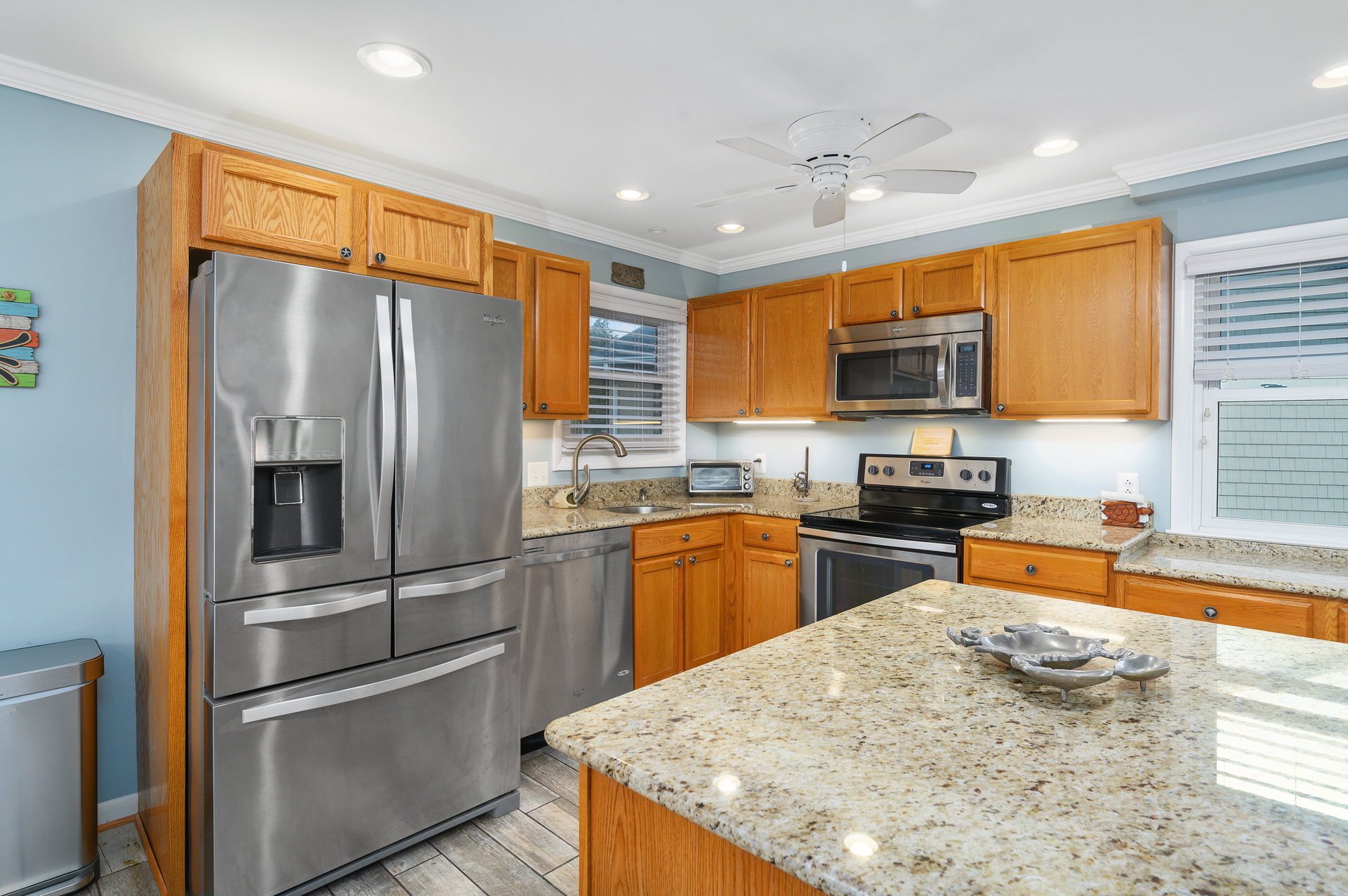 Updated, stainless steel appliances throughout!