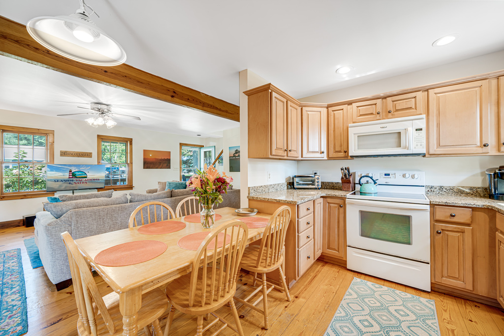 Eat-in Kitchen with all the comforts of home, and then some!