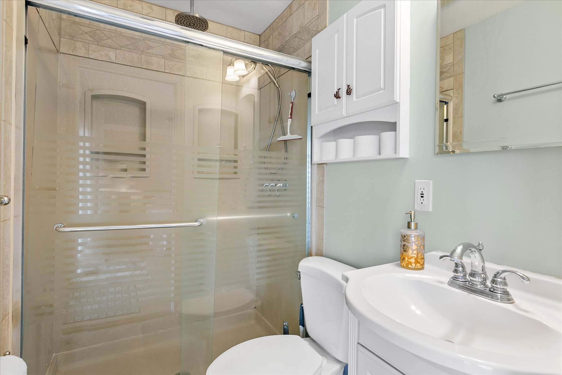 22-8 64th St 304-22
