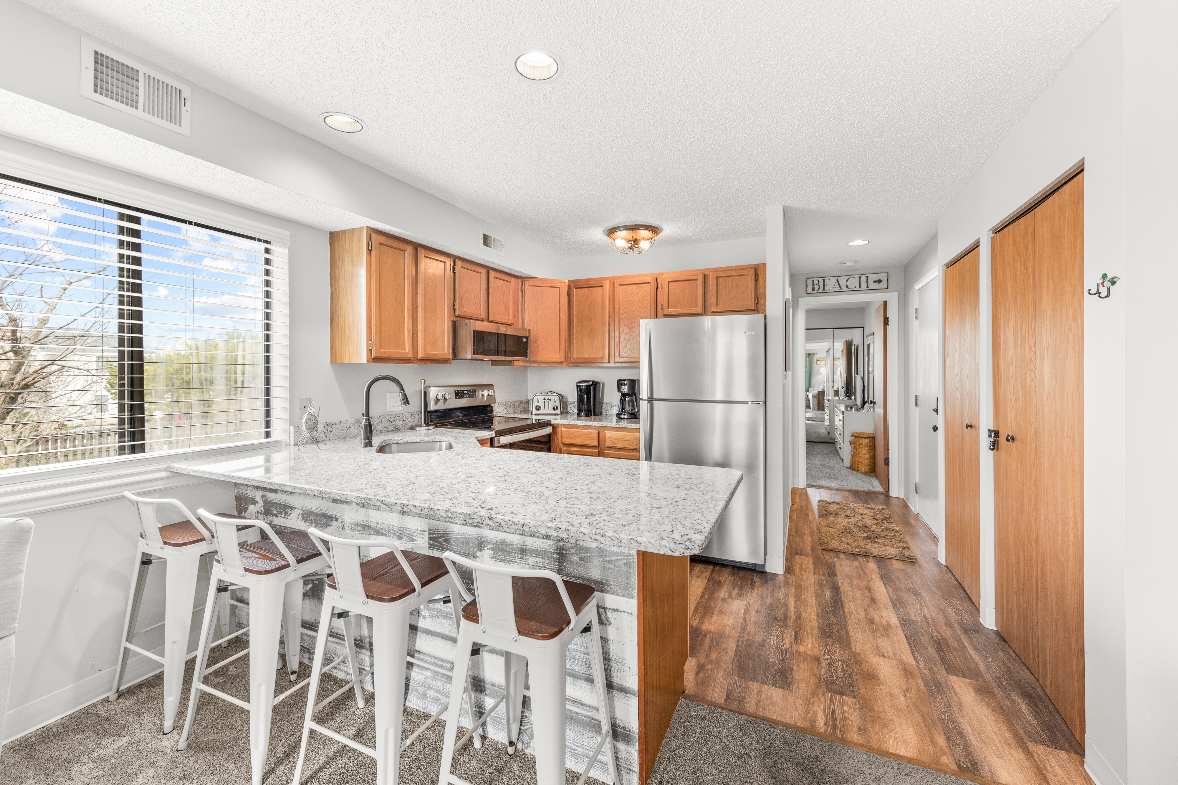 The Breakfast Bar has plenty of seating to enjoy a quick bite before hitting the beach!