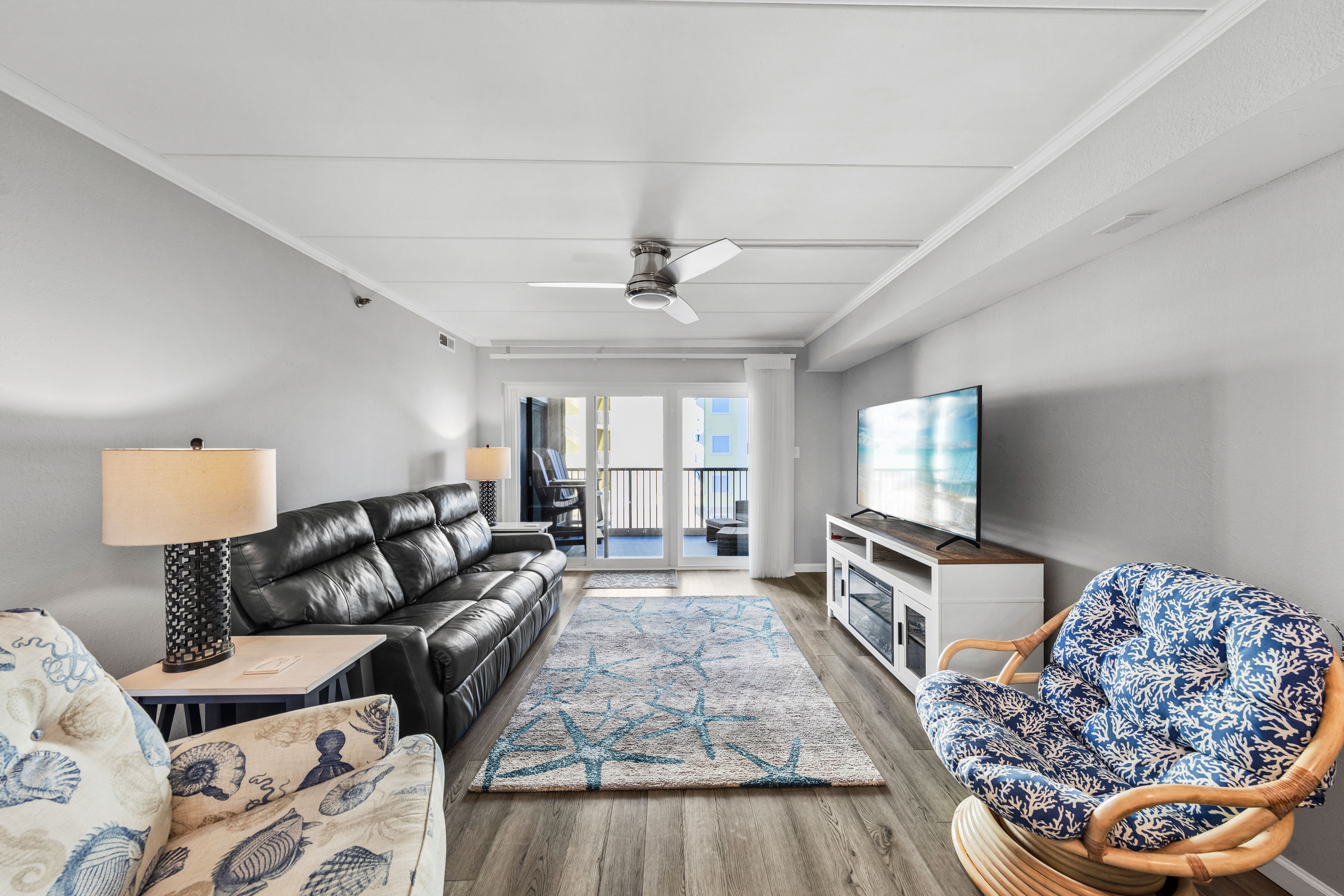 The bright and beachy vibes are the first thing you will notice when you step inside Sandpiper Dunes 312!
