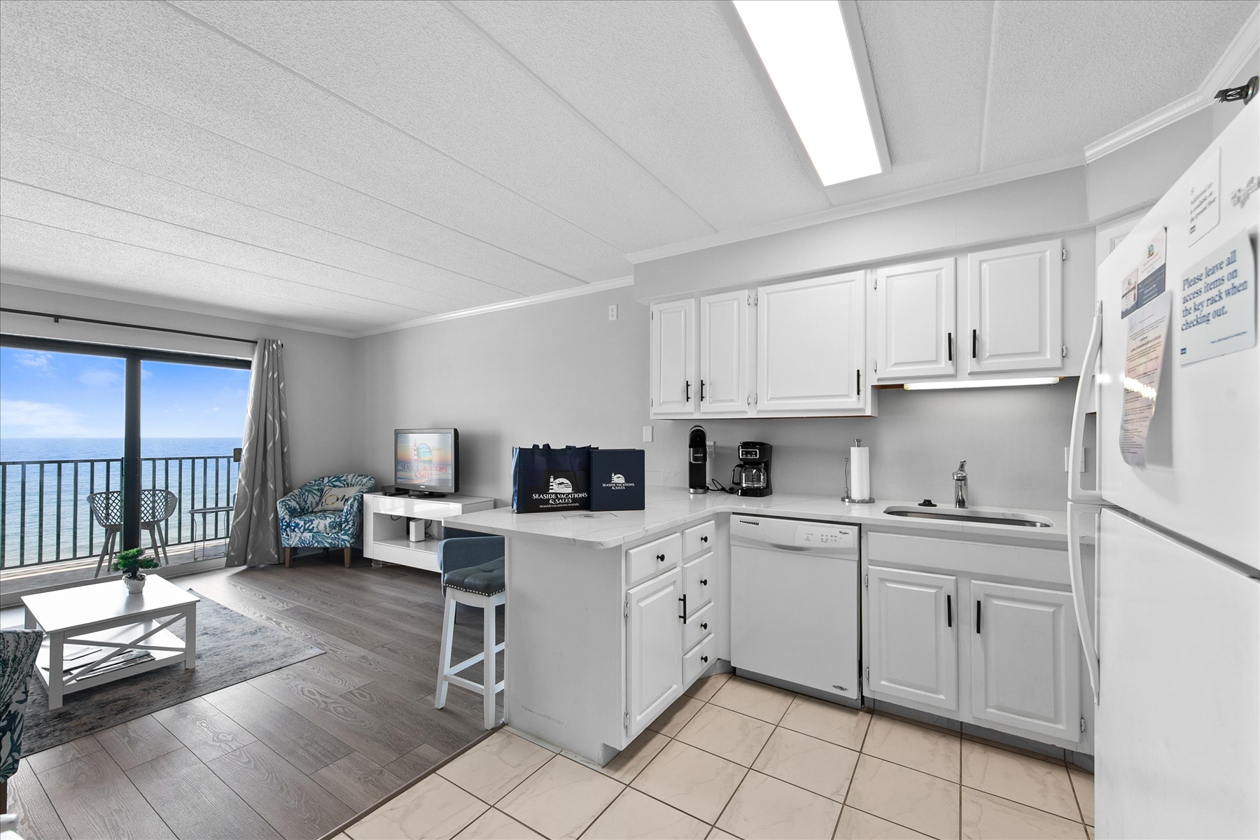 01-10002 Coastal Hwy #905-1