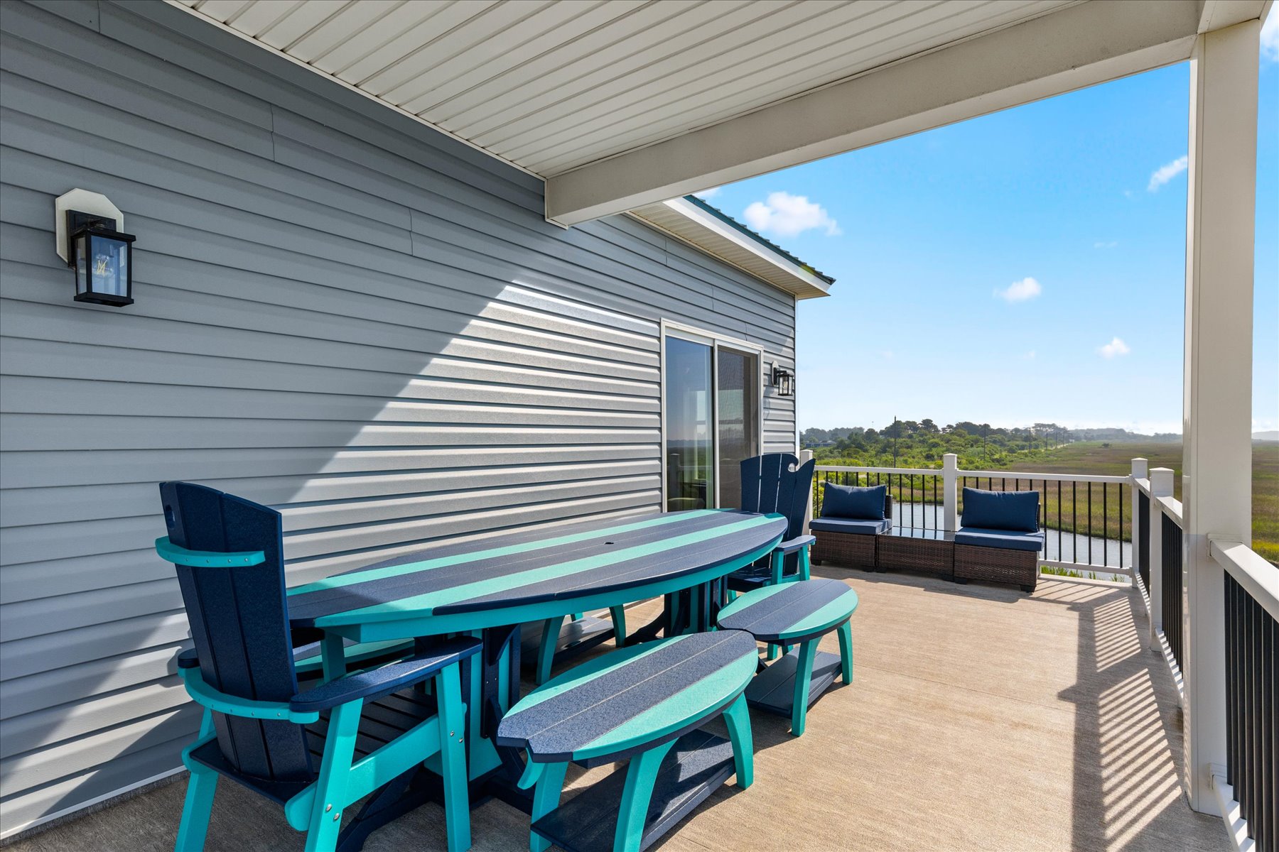 Dine Al-Fresco on the Waterfront Deck.