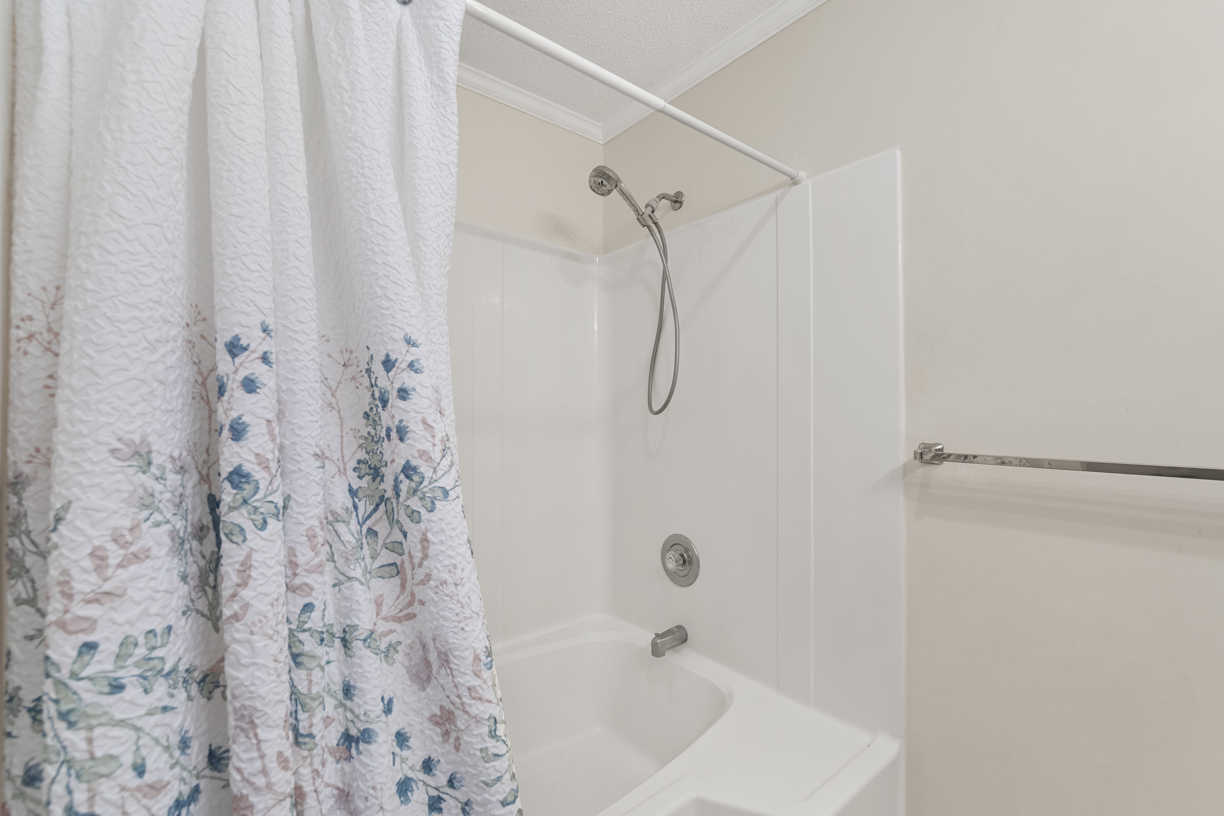 You will love this Shower/Tub Combo!