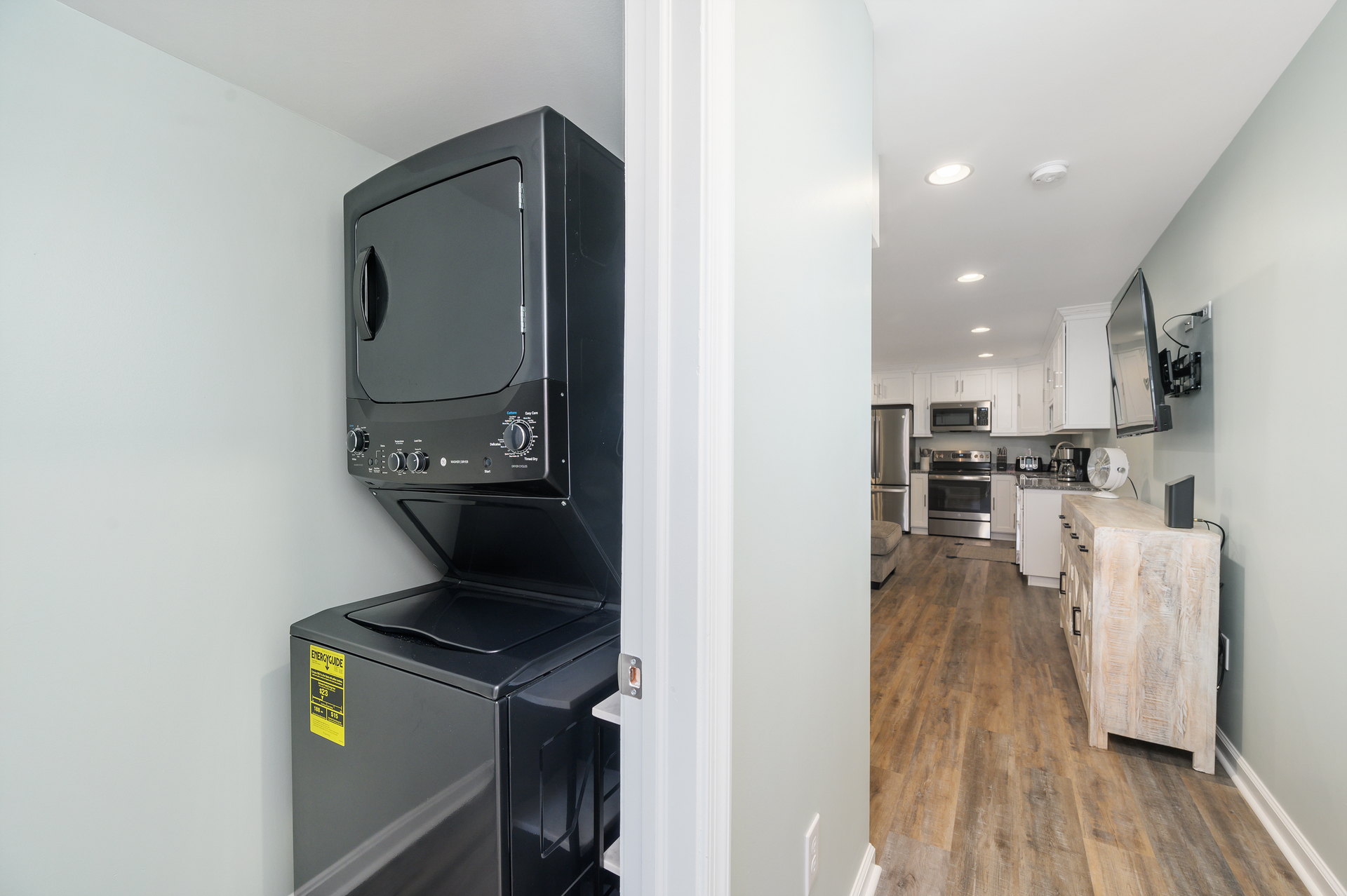 This home also offers a convenient Washer/Dryer just in case you need to throw in a quick load