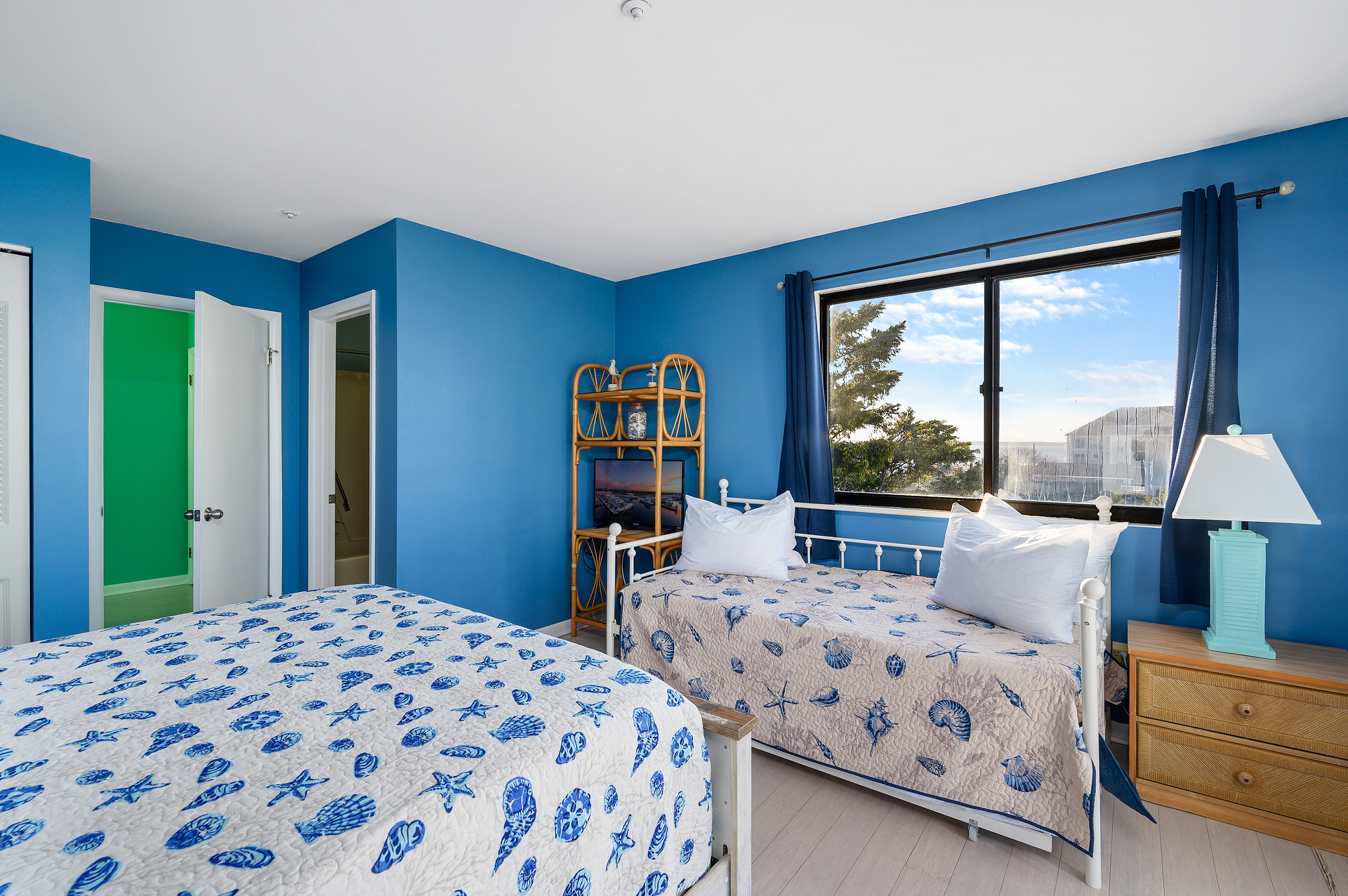 A fitting nautical theme sets the mood for your beach vacation