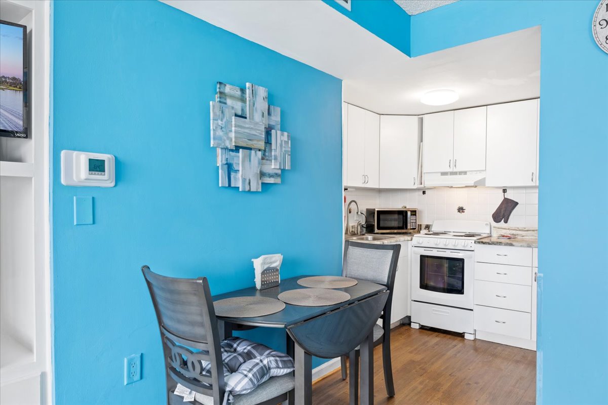 Enjoy a Home Cooked meal at the Dining Table