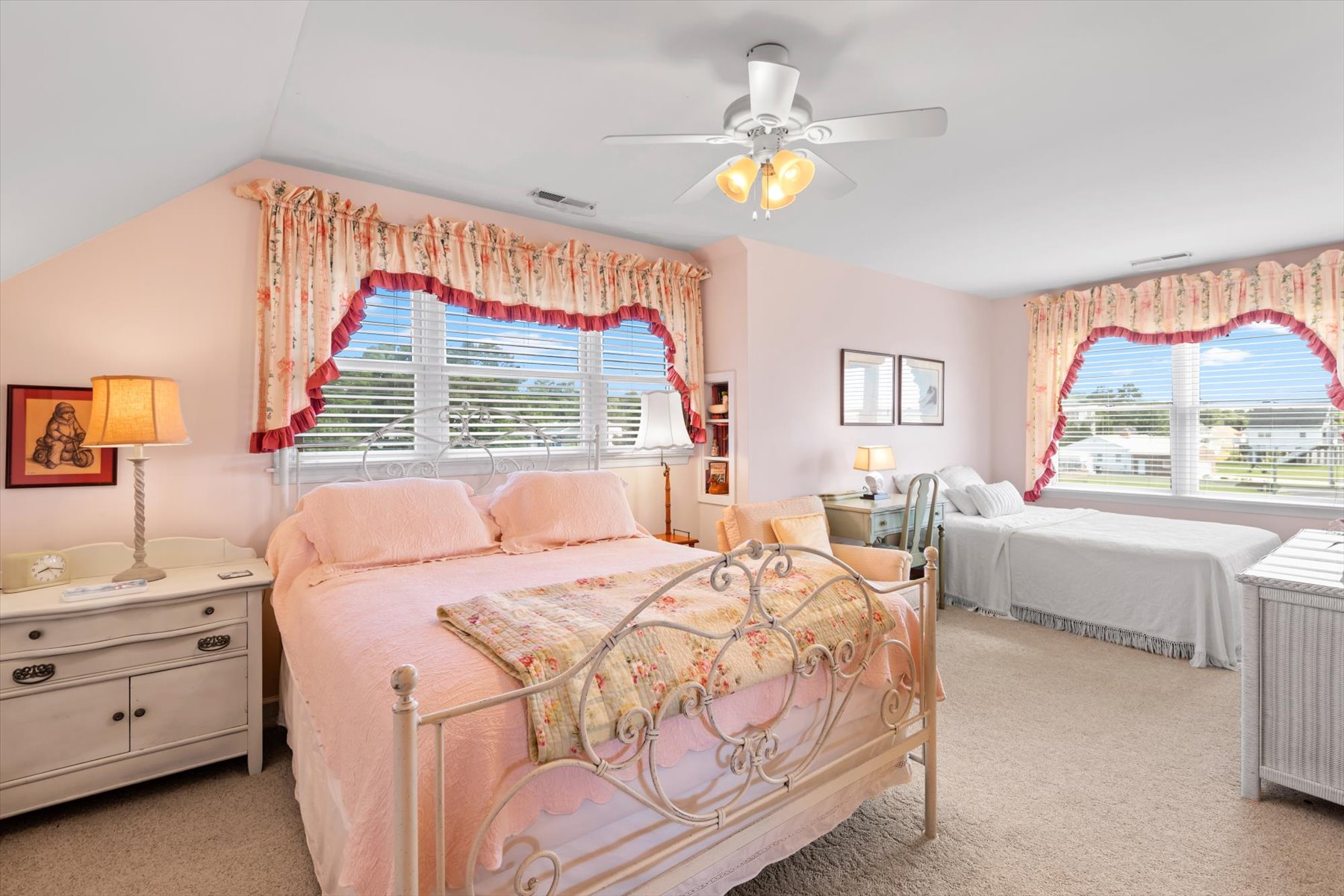 Bedroom 4 has a Full Bed and a Queen Bed.