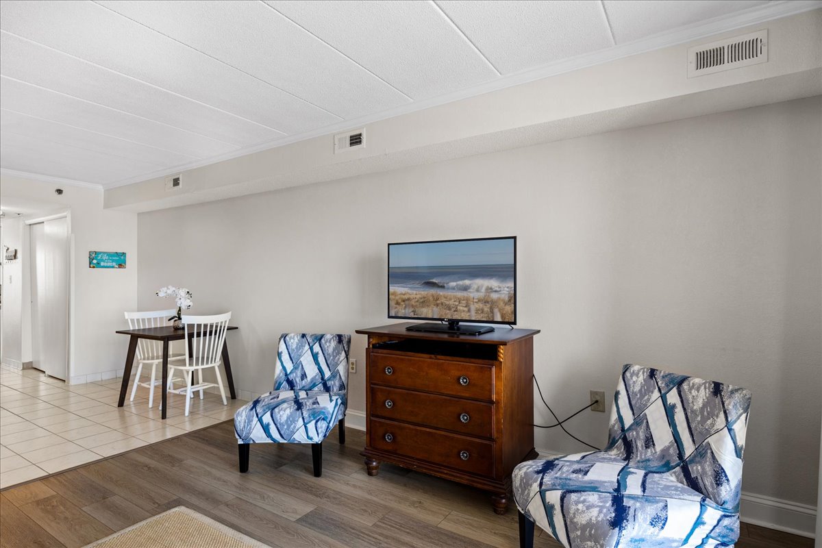 Stream your favorite movie on the Flat Screen TV!