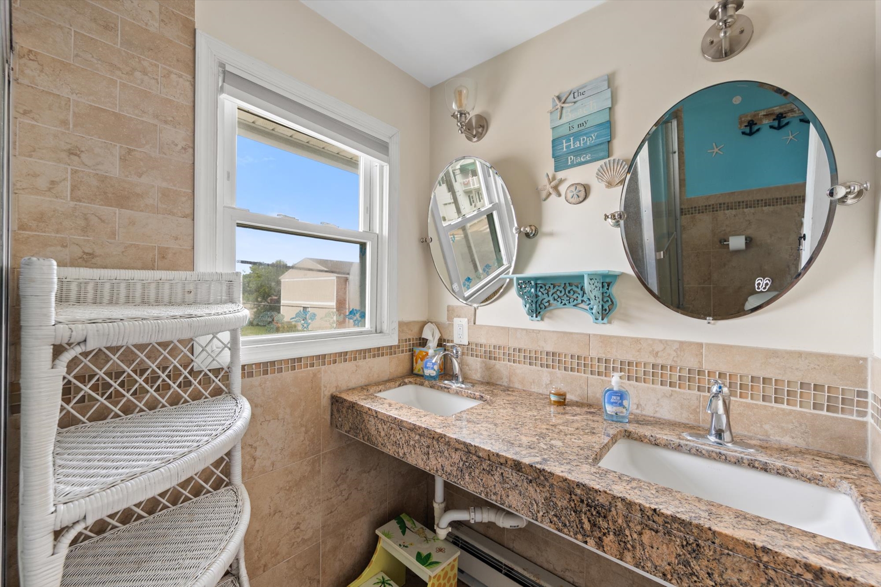 21-808 St Louis Ave #3-21