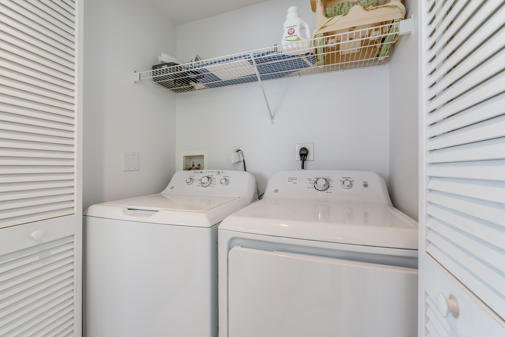 Vacationing will be a breeze with a full-size washer & dryer right inside your home!