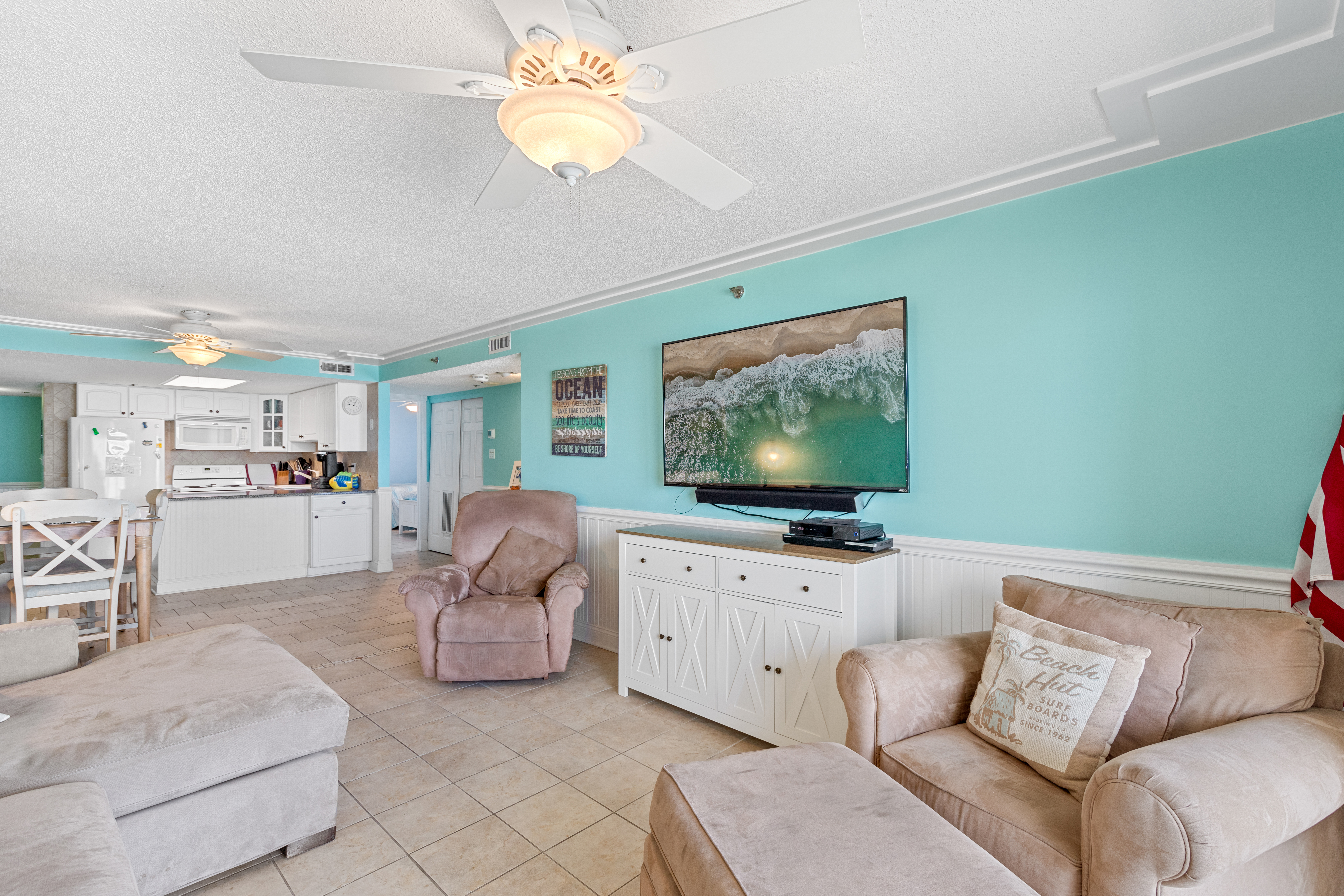 This Living Room feels like a seaside hug with Beachy vibes perfect for kicking back in style!