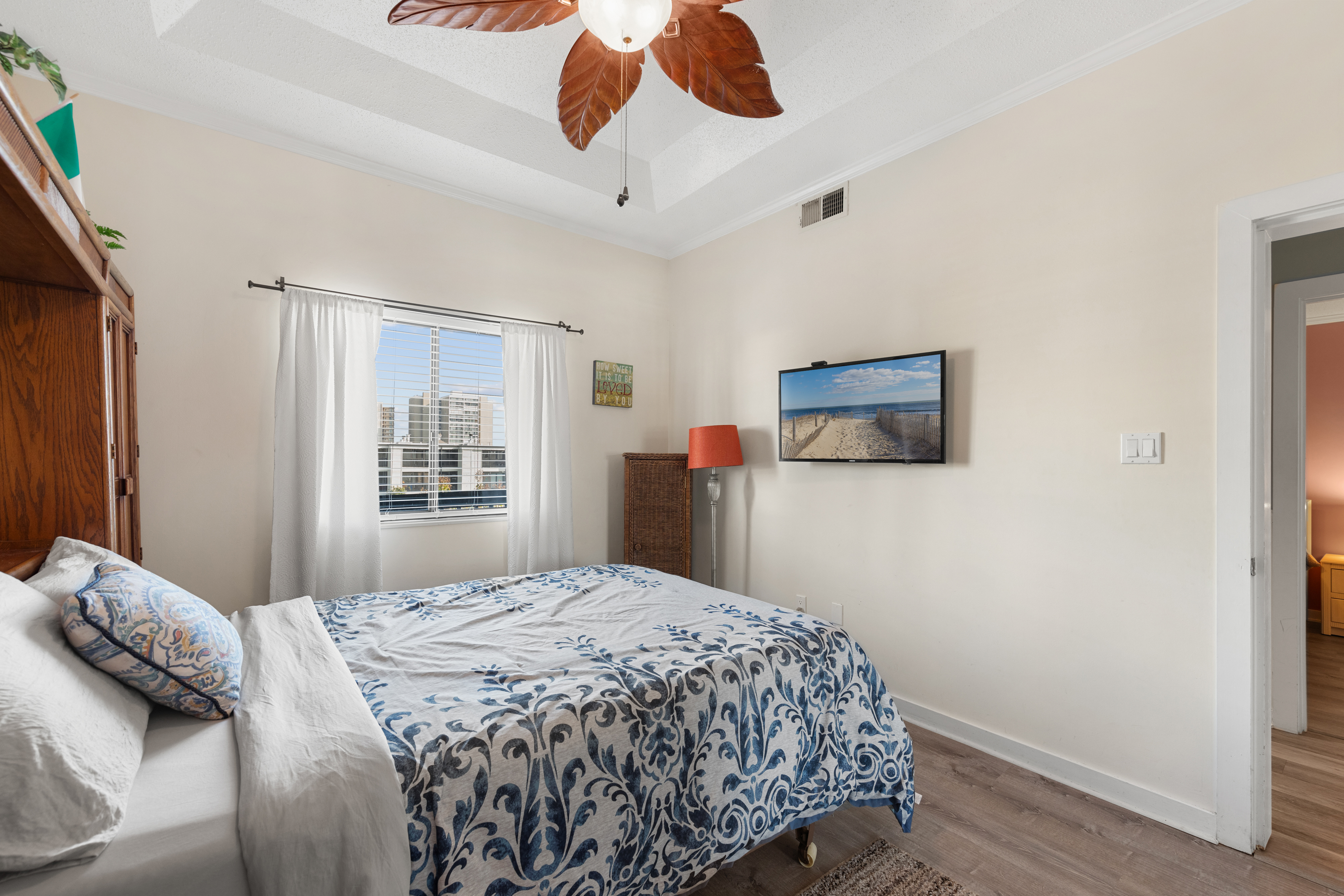 Curl up on the Queen Bed and watch your favorite movie!