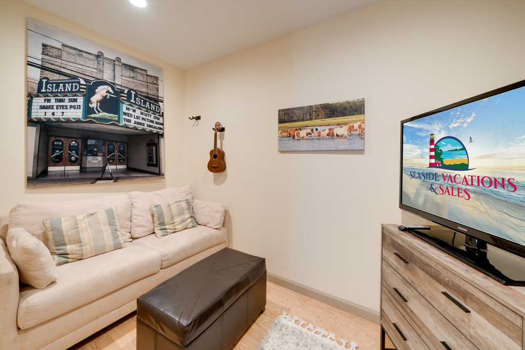 The kids will love the Bonus Room with Smart TV and comfy furnishings!