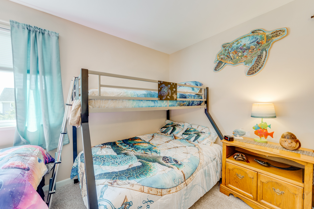 Bedroom 3 can sleep 5 and also has Smart TV.