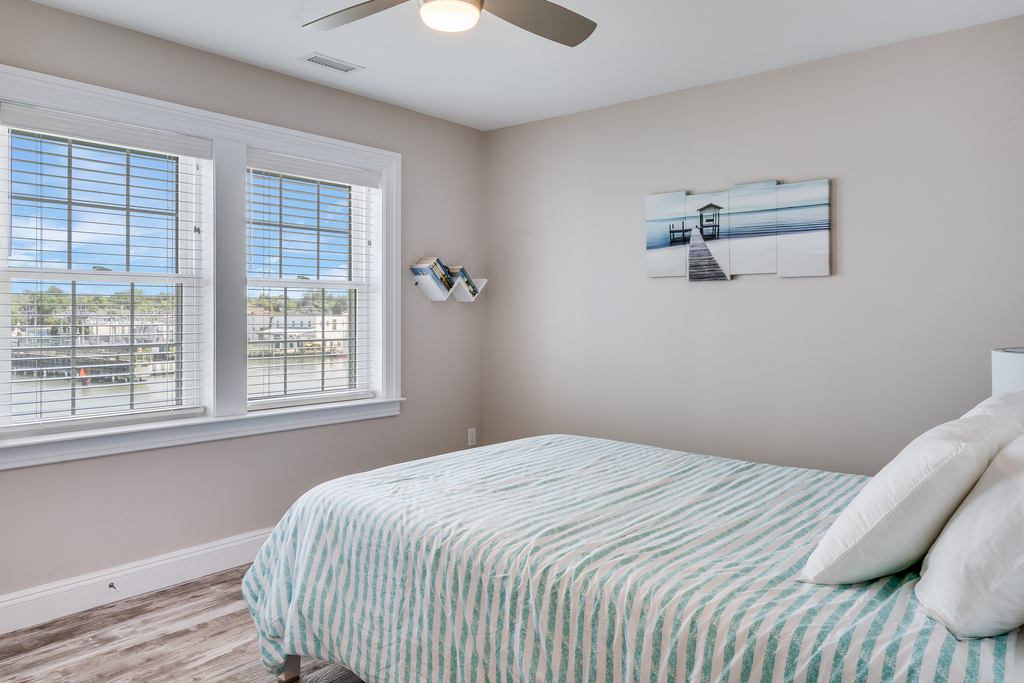 Just imagine waking to these views.