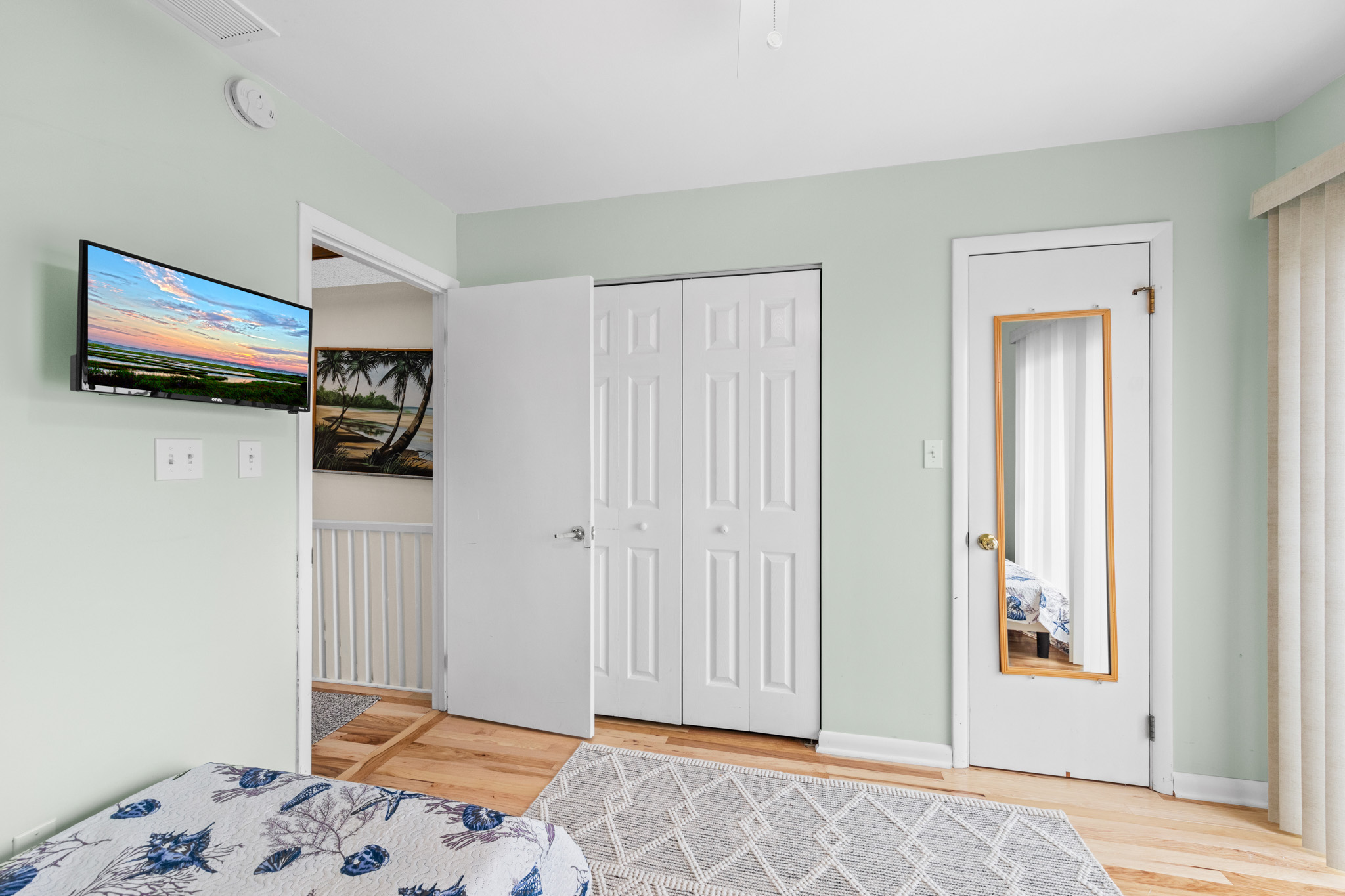 Bedroom 2, across the hall is perfect for your little loved ones with a Streaming Flat Screen TV.