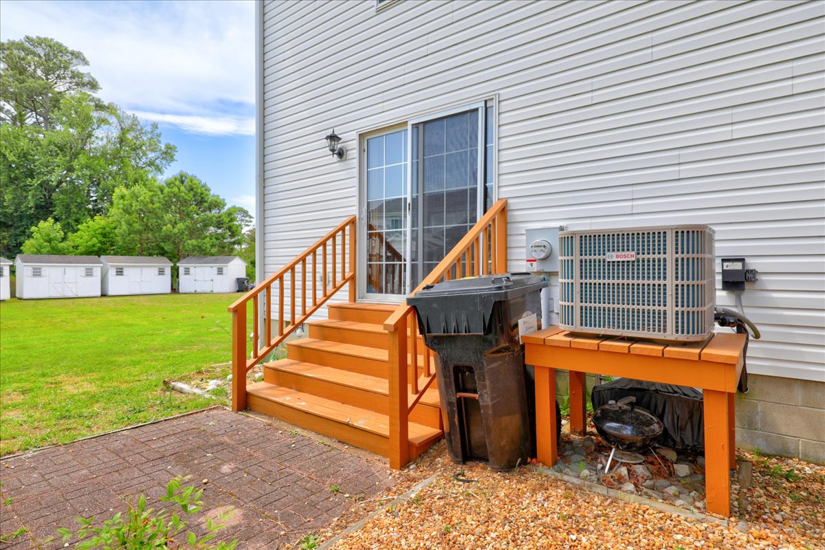 The Mermaid Lounge | Photo 25