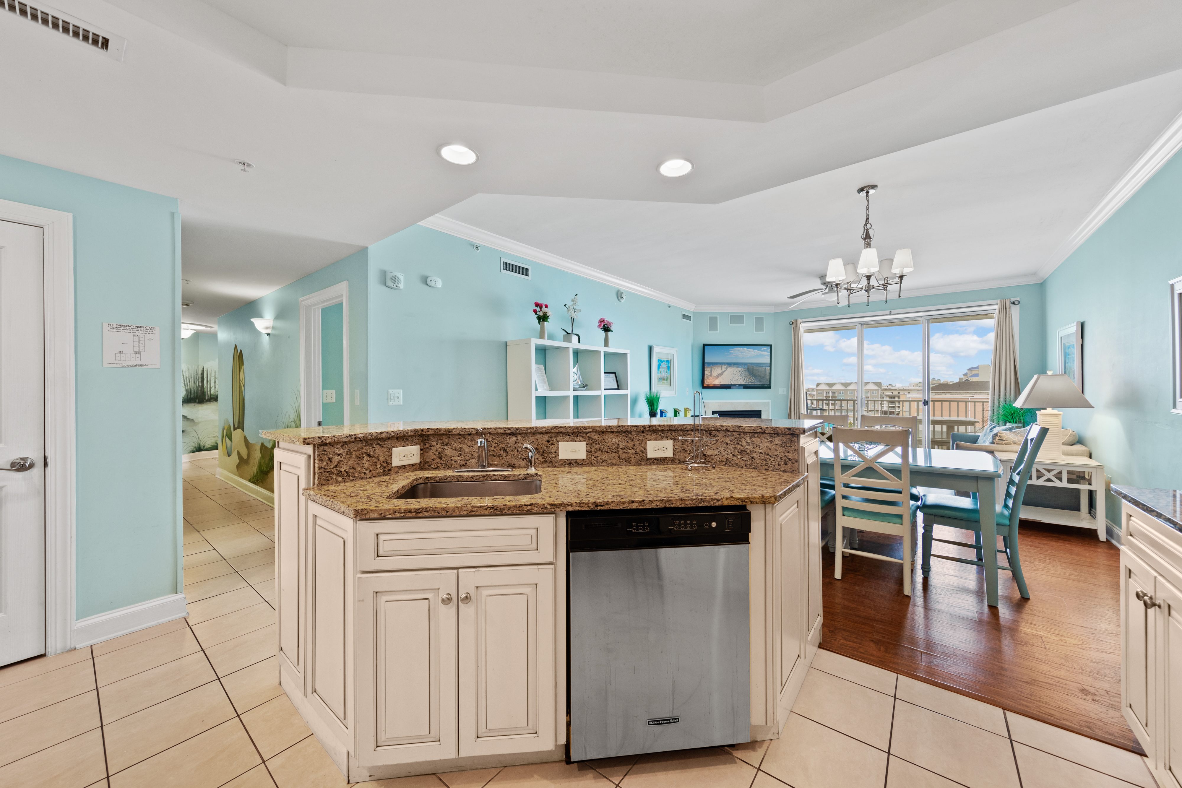 The Open Layout allows you to never miss out on the Family Fun.