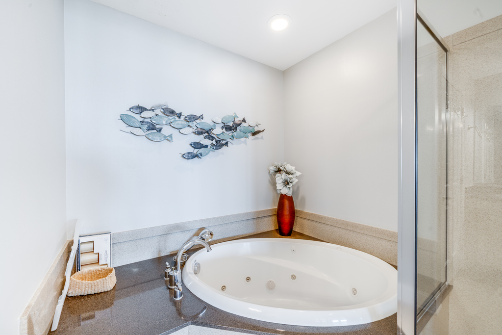 Relax in the Soaking tub and just feel all your worries melt away!