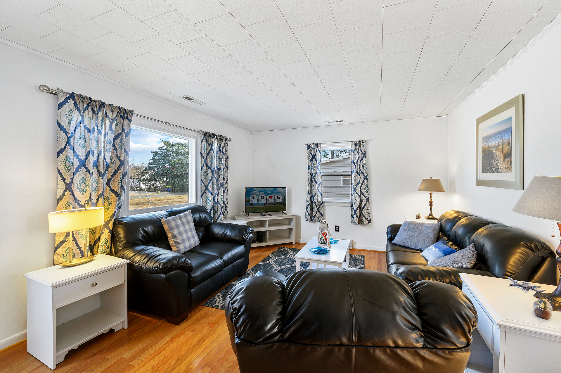 Lily Pad is cozy and charming.