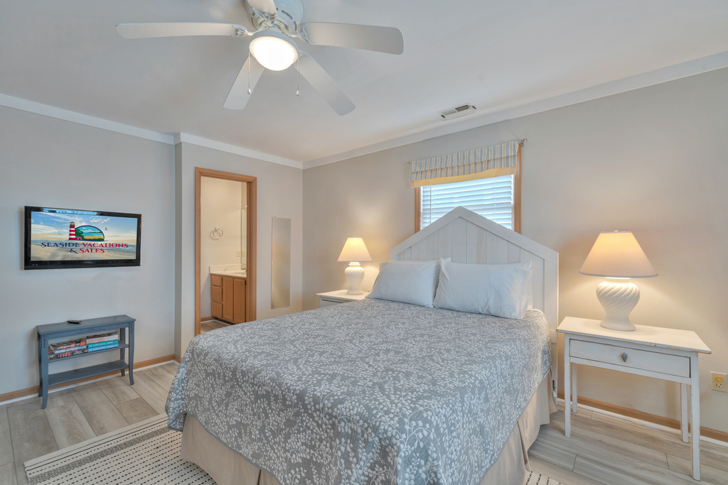 Occupancy of 6 is strictly enforced.