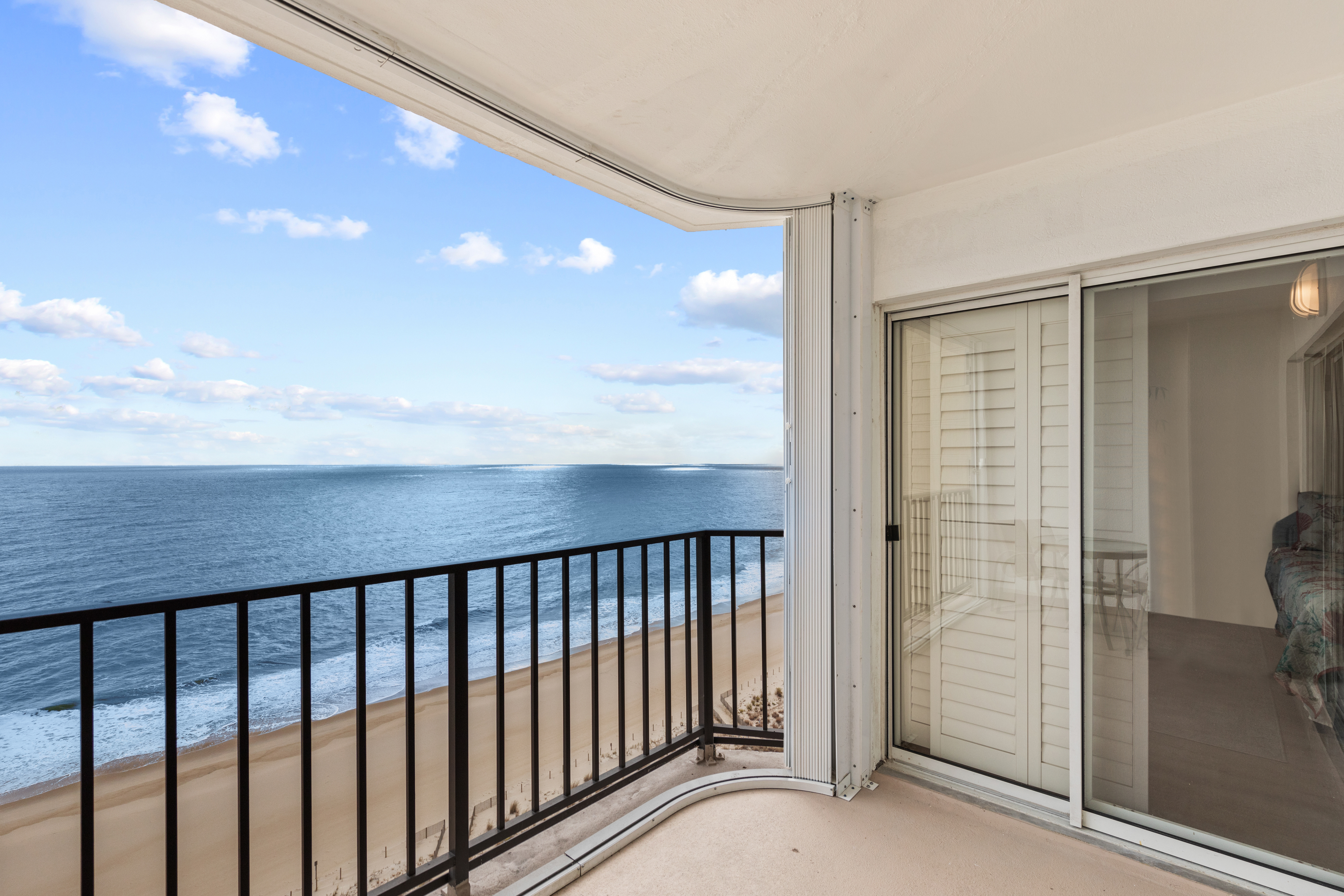 Even private access to the Oceanfront Balcony!