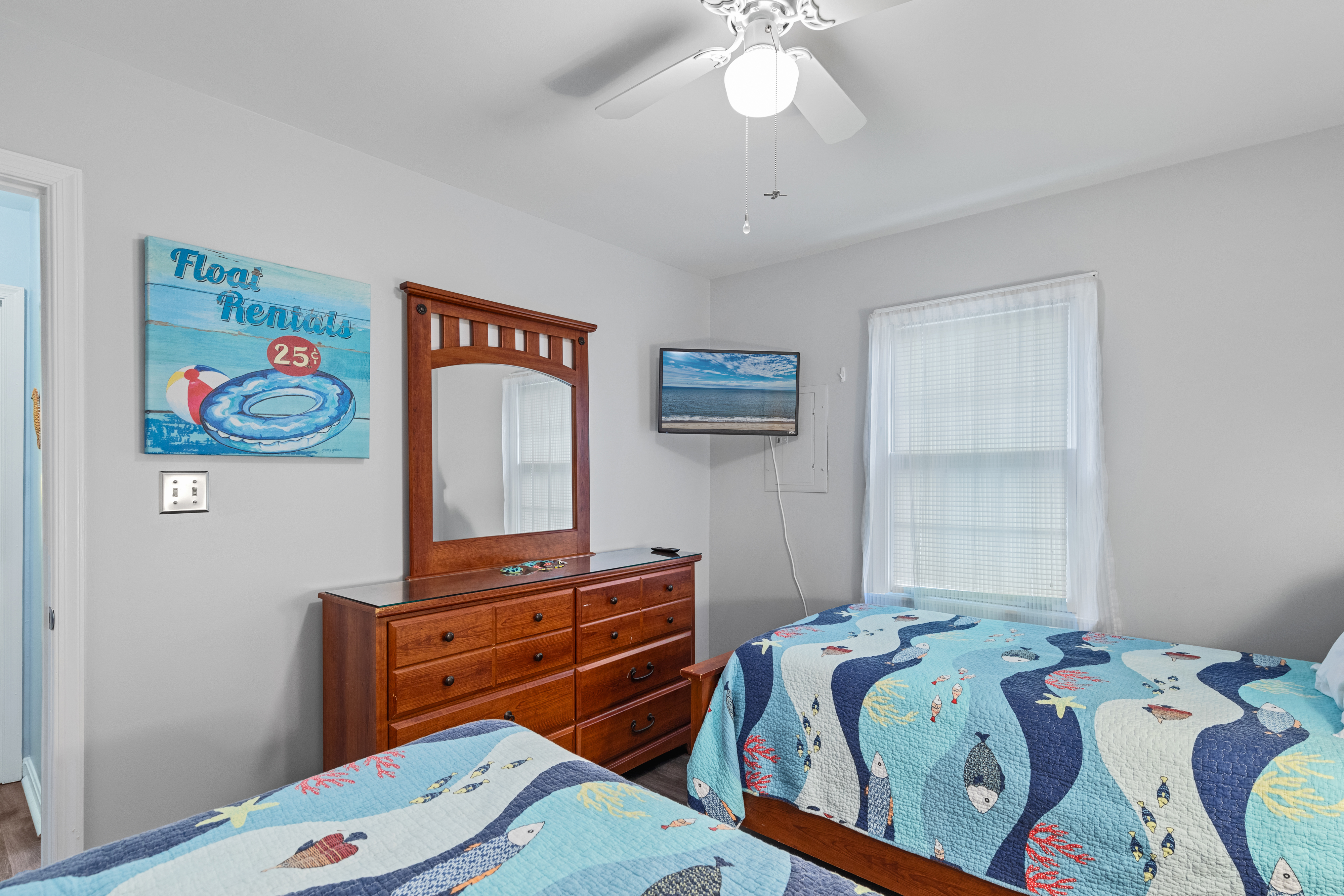 This room is perfect for your little ones to settle down from your days of Family Fun!