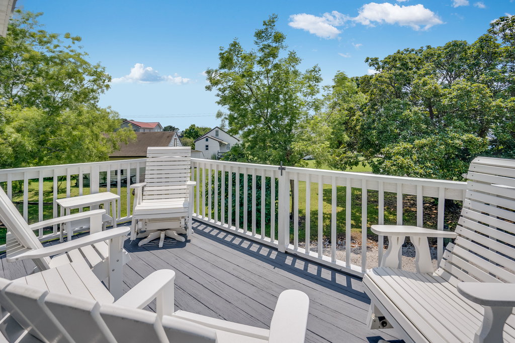 Relax and take in that salty, sweet sea breeze - you're on Island Time now!