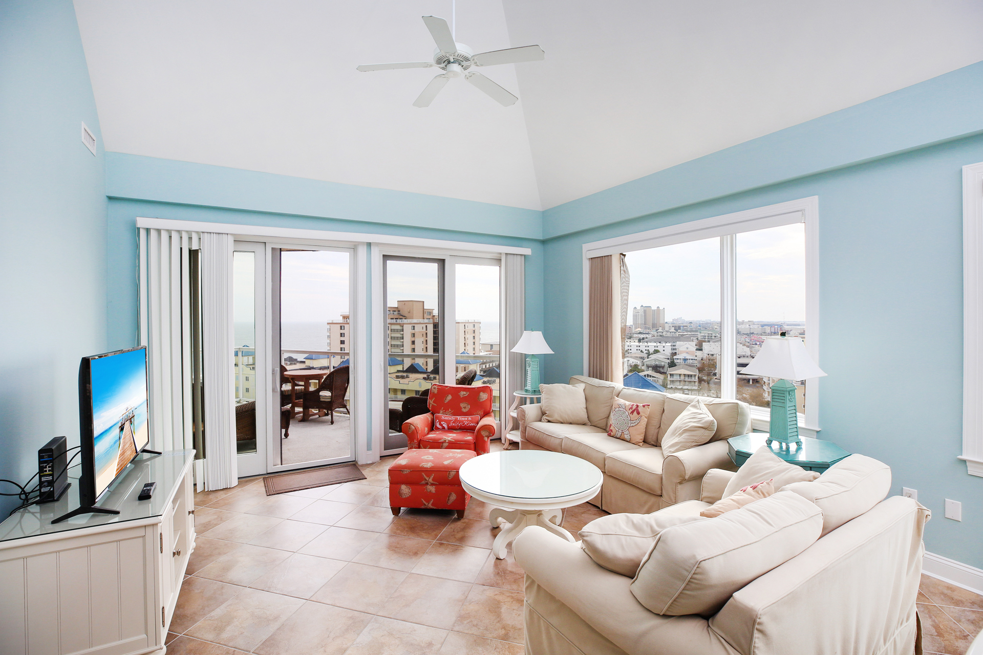 Relax with lavish furnishings, Free WiFi, and Flat Screen HD Cable TV.